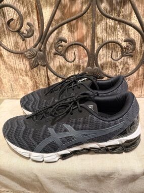 ASICS Men's Athletic Running Shoes - 8.5 ASICS Gel-Quantum 180